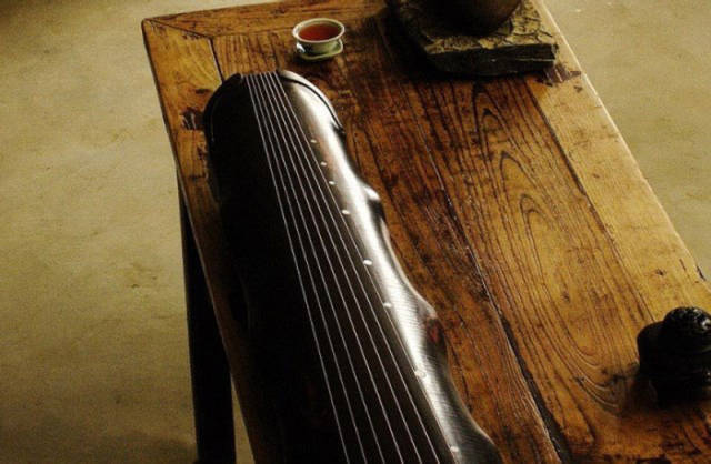 汉中市古琴蕴含的传统文化，一把古琴制备出来要两年的时间